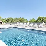 Villa Angela By Guide