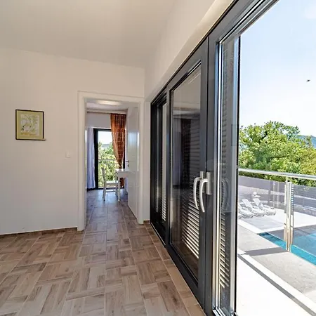 Willa Angela By Guide