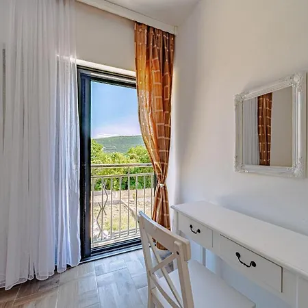 Angela By Guide Duba Stonska