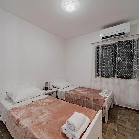 Angela By Guide Villa *