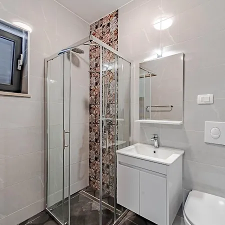 Willa Angela By Guide Duba Stonska