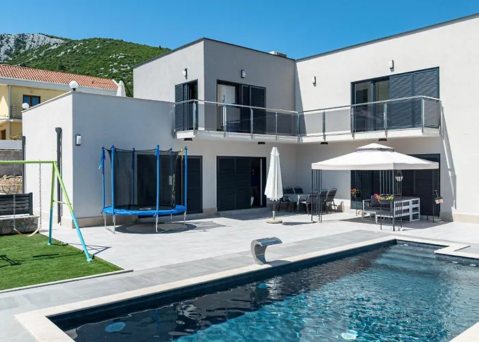 ヴィラ Angela By Guide *