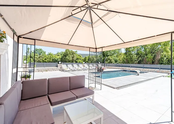 Angela By Guide ヴィラ Duba Stonska