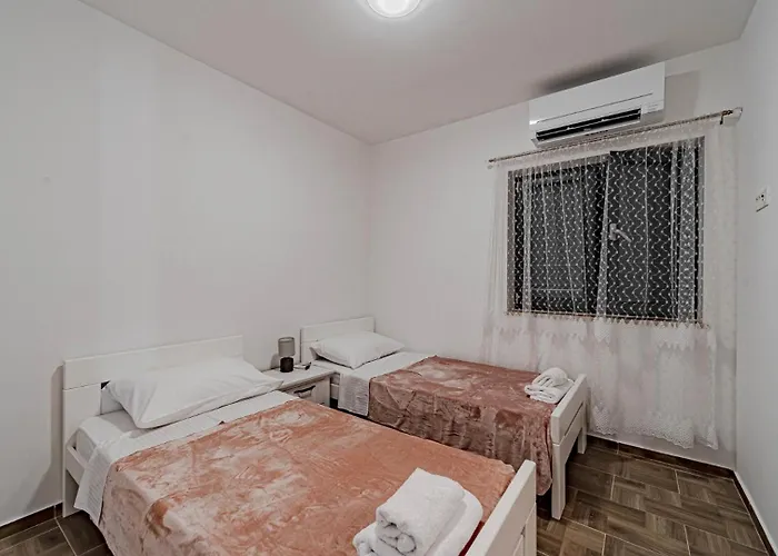 Angela By Guide Duba Stonska