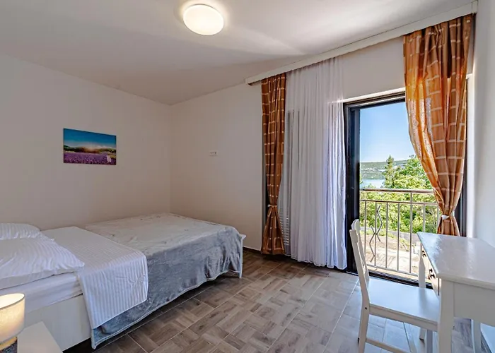 Angela By Guide Duba Stonska